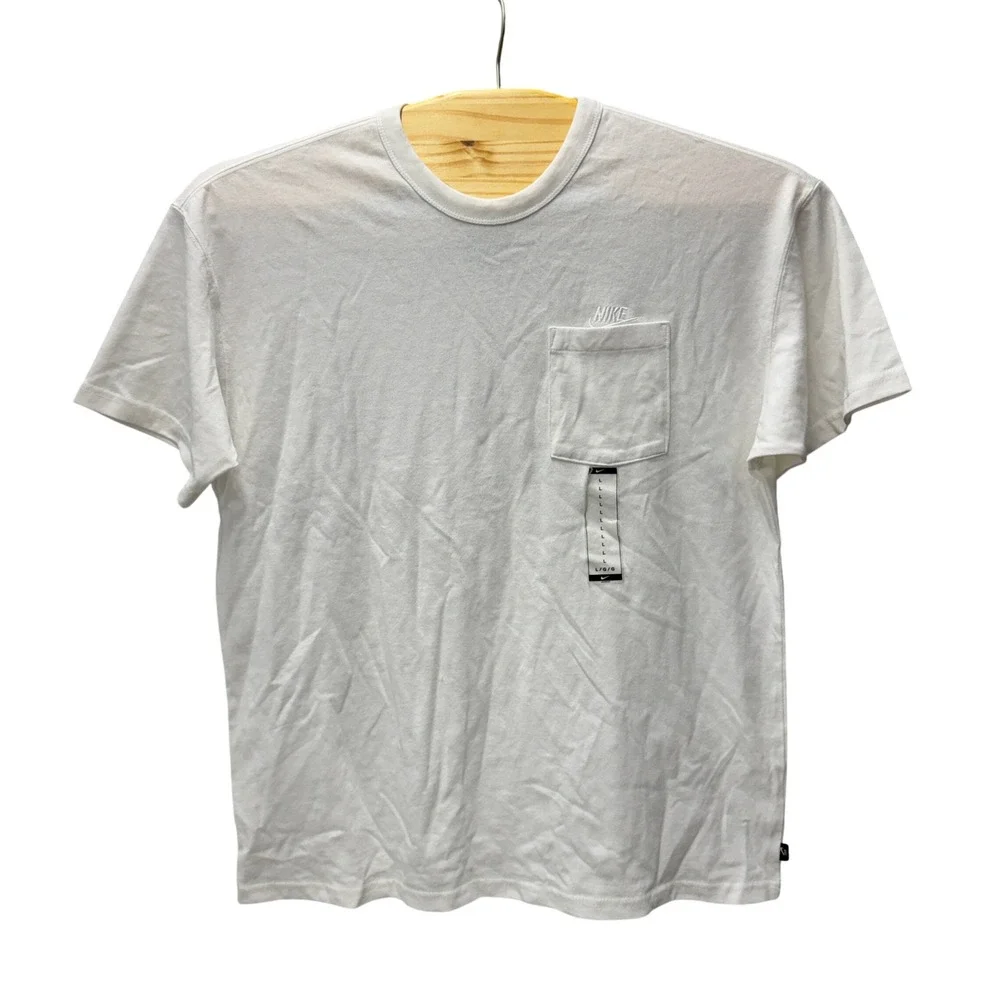 NWT Nike Sportswear Mens Loose Fit Pocket T-Shirt White DB3249-100 Size L NEW